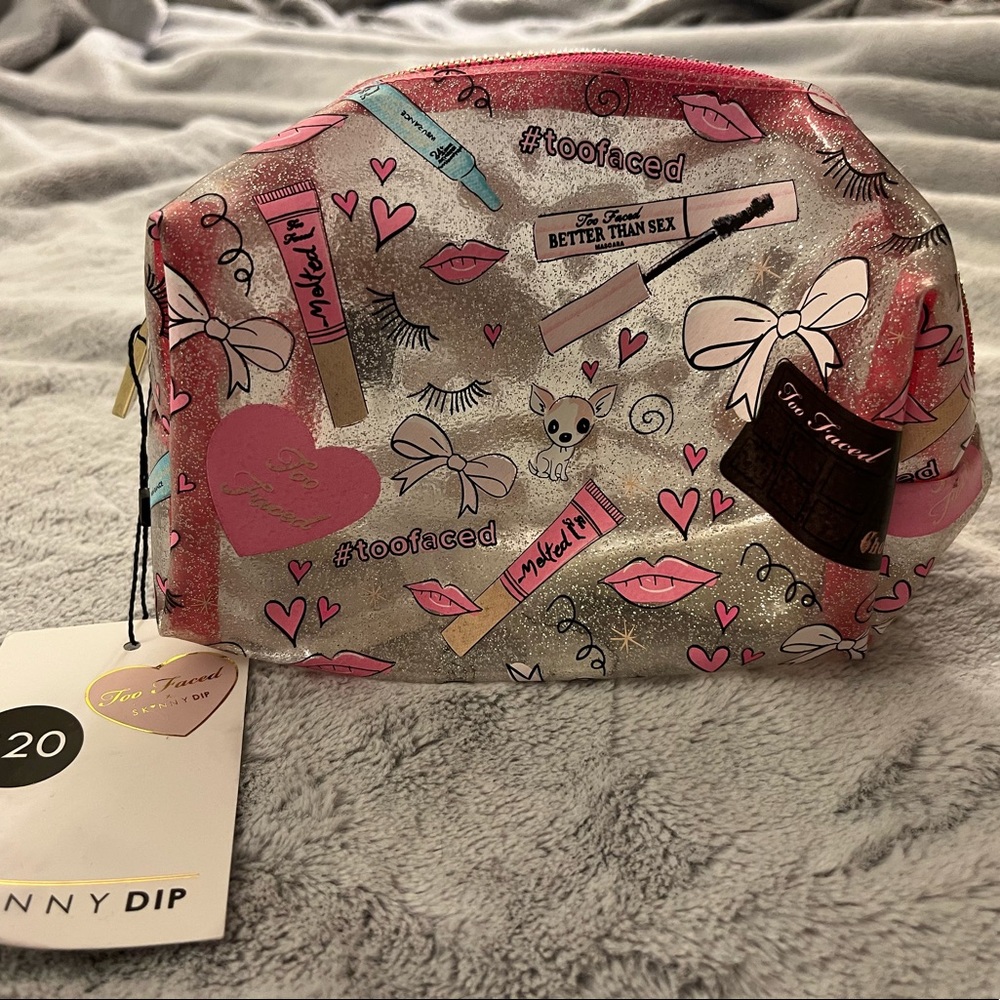 Too faced cosmetic case, New, glitter and pink